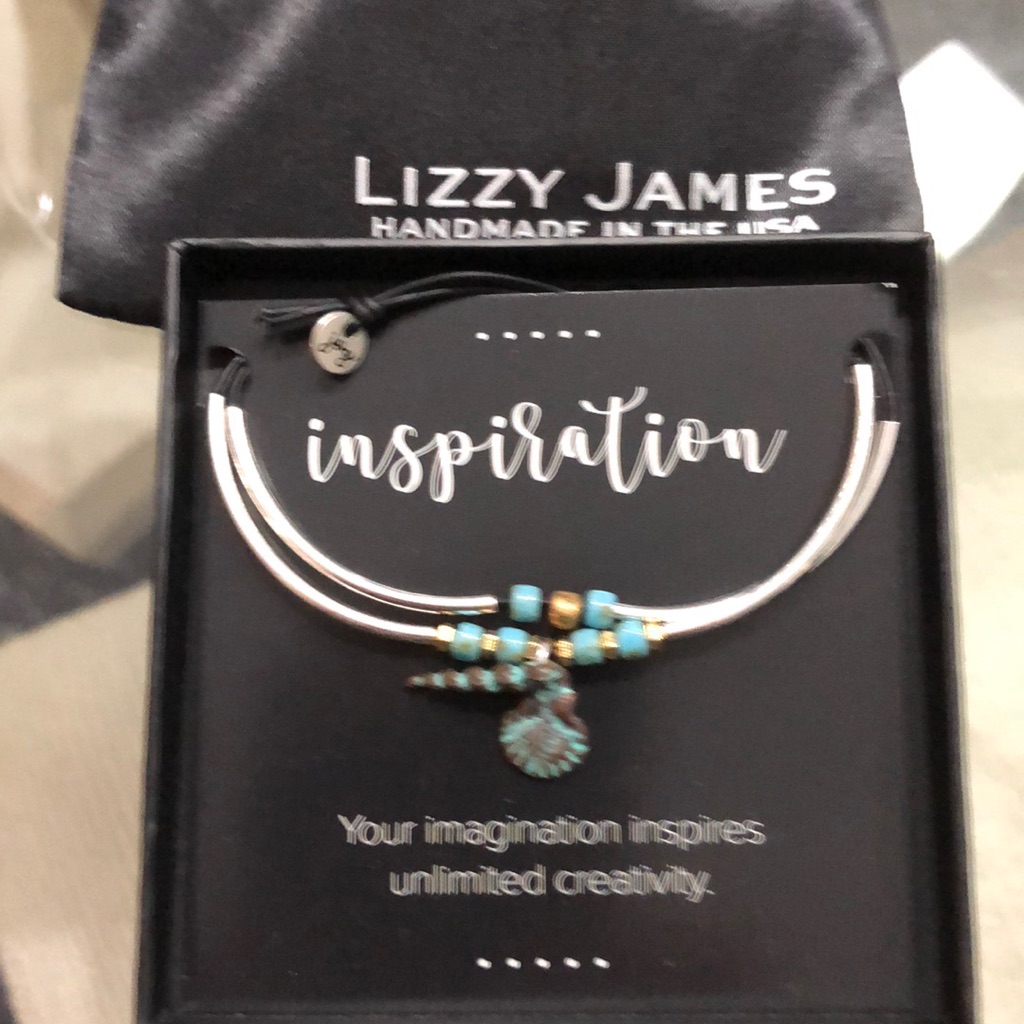 Lizzy James Nwt Teal Patina Shell Charms